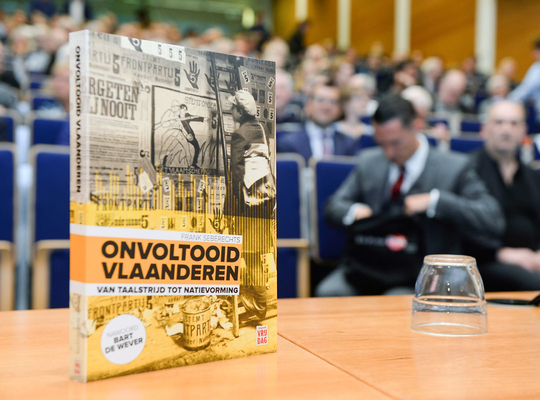 Boekvoorstelling 'Onvoltooid Vlaanderen' Boekvoorstelling 'Onvoltooid Vlaanderen'