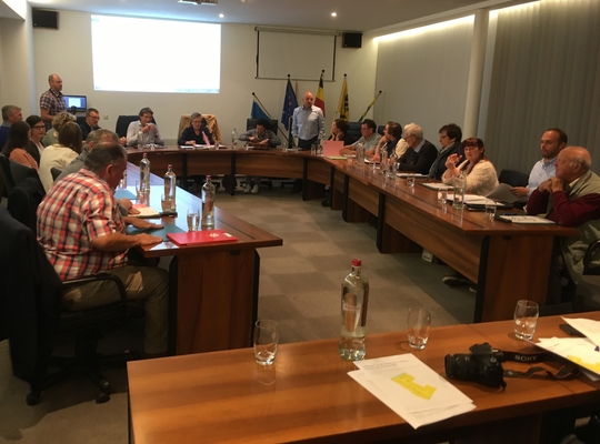 Gemeenteraadszitting 25 september 2017 Gemeenteraad van 25 september waarin Linda Dewulf de eed aflegde