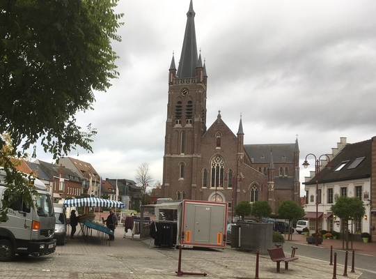 De zaterdagse markt - 18 nov 2017 Marktkramers hebben het moeilijk in Lichtervelde